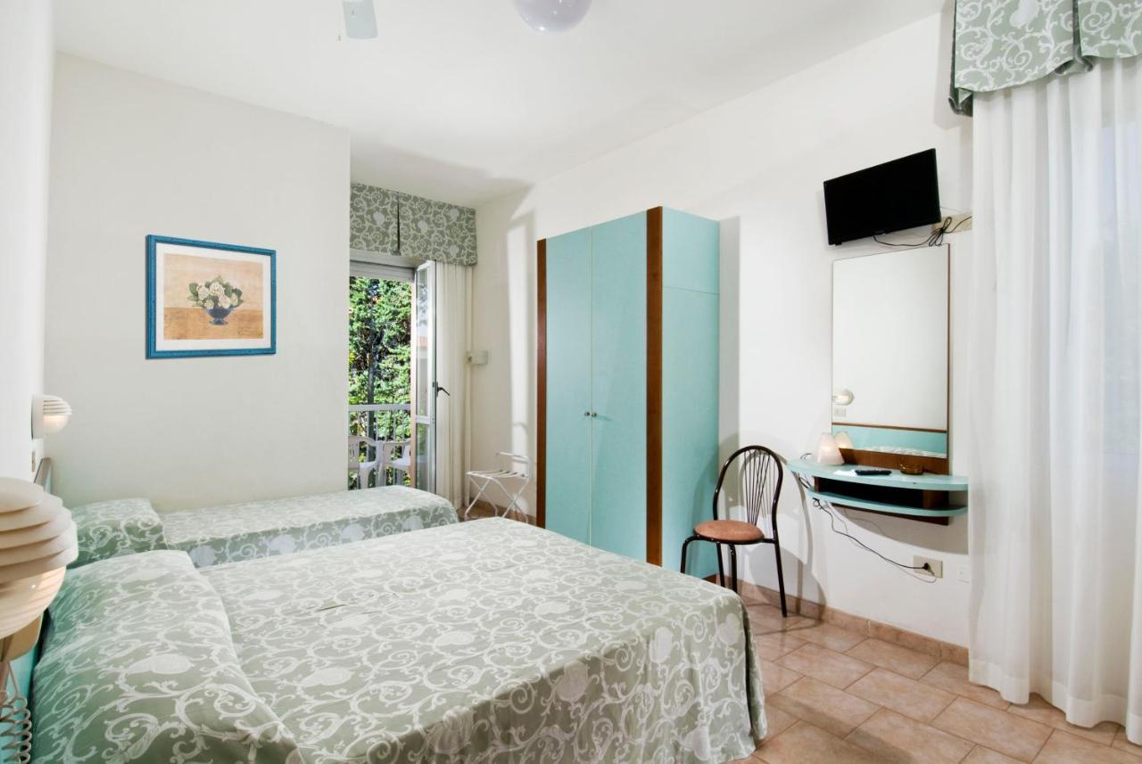 Hotel Casadei Rimini Dış mekan fotoğraf